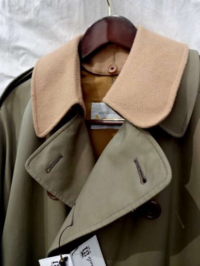 Vintage Aquascutum All Cotton ＆ 1 Panel Sleeve Trench Coat With 
