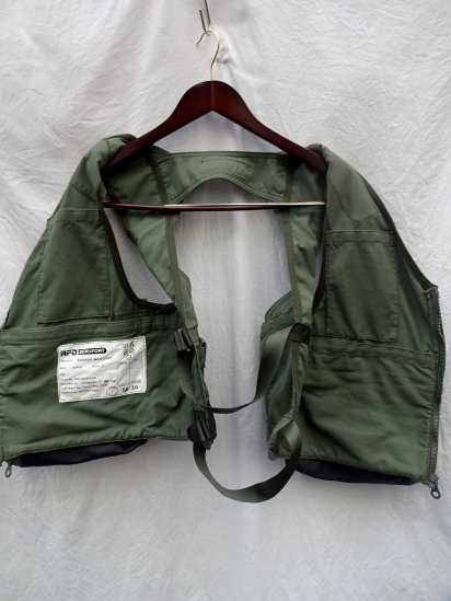 90's ～ RAF (Royal Air Force) Survival Vest /Green - ILLMINATE