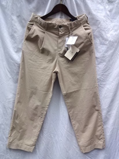 RICCARDO METHA Garment Wash Poplin 1 Tuck Wide Trousers <BR> Made in Italy / Khaki