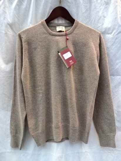 WILLIAM LOCKIE Made in SCOTLAND Super Geelong Lambs Wool Crew Neck Sweater for ILLMINATE DK NATURAL