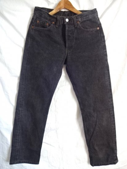 90's Old Euro Levi's 501 Made in U.K Black - ILLMINATE Official