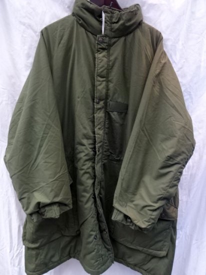 90's Vintage Swedish Army M90 Insulation Coat 