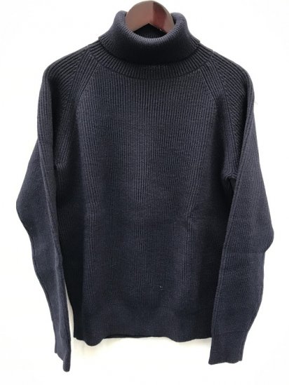 <img class='new_mark_img1' src='https://img.shop-pro.jp/img/new/icons50.gif' style='border:none;display:inline;margin:0px;padding:0px;width:auto;' />Vincent et Mireille 8GG AZE Knit Turtle Neck Sweater Navy