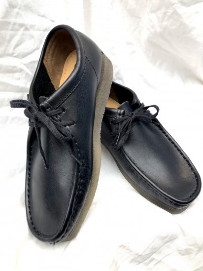 Clarks wallabees shop low cut