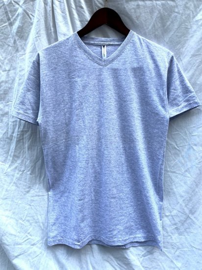 <img class='new_mark_img1' src='https://img.shop-pro.jp/img/new/icons50.gif' style='border:none;display:inline;margin:0px;padding:0px;width:auto;' />Made In England V Neck Shorts Sleeve Tee 










