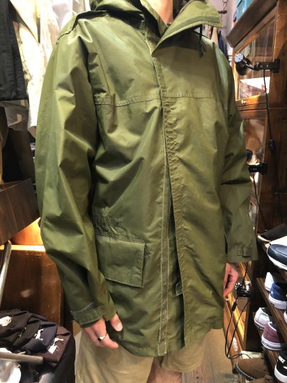 70's ~ 80's Vintage RAF (Royal Air Force) Foul Weather Jacket Made