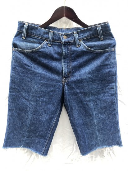 <img class='new_mark_img1' src='https://img.shop-pro.jp/img/new/icons50.gif' style='border:none;display:inline;margin:0px;padding:0px;width:auto;' />80's Vintage LEVI'S 684  Cut off