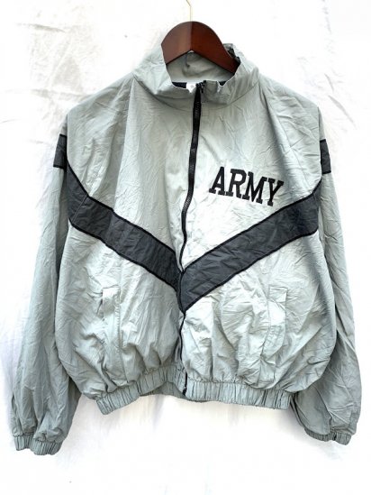 00's~ US Army Physical Training Nylon Jacket / 1













