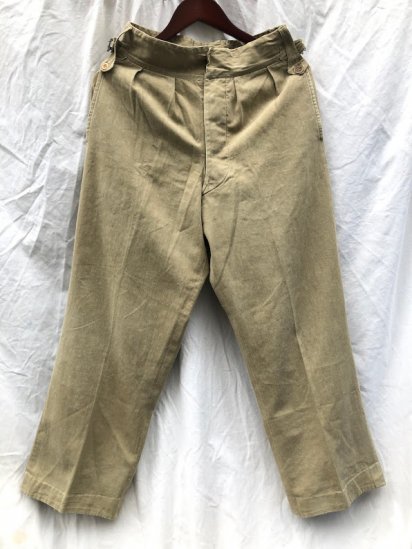 <img class='new_mark_img1' src='https://img.shop-pro.jp/img/new/icons50.gif' style='border:none;display:inline;margin:0px;padding:0px;width:auto;' />40's Vintage British Army Tailor Made Khaki Drill Trousers <BR> (SIZE : ~2829)








