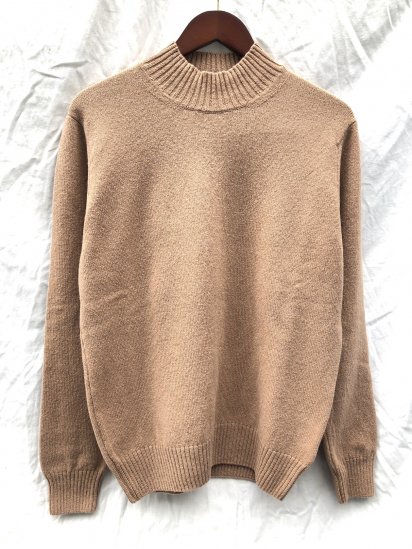 <img class='new_mark_img1' src='https://img.shop-pro.jp/img/new/icons50.gif' style='border:none;display:inline;margin:0px;padding:0px;width:auto;' />Mars Knitwear Lambswool Plain Knit Turtle Neck Sweater Made in U.K Camel

