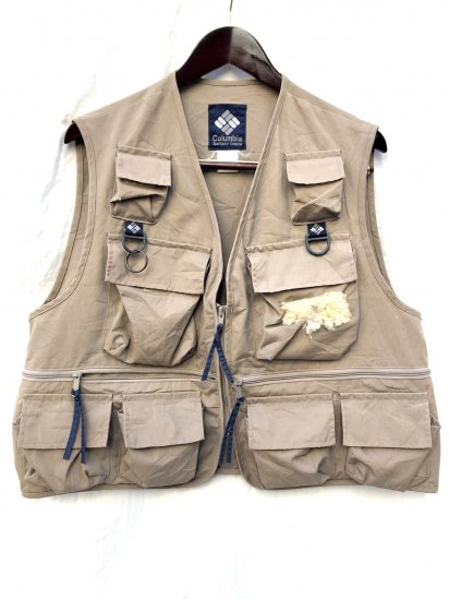 <img class='new_mark_img1' src='https://img.shop-pro.jp/img/new/icons50.gif' style='border:none;display:inline;margin:0px;padding:0px;width:auto;' />80-90's Vintage Columbia Fishin Vest Good Condition