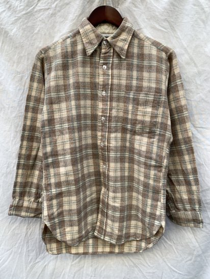 <img class='new_mark_img1' src='https://img.shop-pro.jp/img/new/icons50.gif' style='border:none;display:inline;margin:0px;padding:0px;width:auto;' />70's Vintage Pendleton Wool Shirts Made in U.S.A