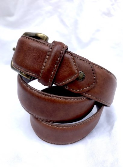 <img class='new_mark_img1' src='https://img.shop-pro.jp/img/new/icons50.gif' style='border:none;display:inline;margin:0px;padding:0px;width:auto;' />Vintage Old COACH Leather Belt <BR> TAN