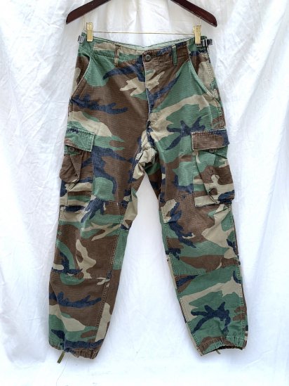 <img class='new_mark_img1' src='https://img.shop-pro.jp/img/new/icons50.gif' style='border:none;display:inline;margin:0px;padding:0px;width:auto;' />80s Vintage US Army BDU Trousers Woodland Camo