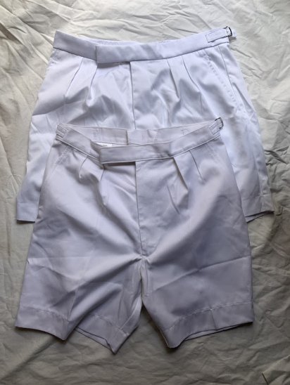 <img class='new_mark_img1' src='https://img.shop-pro.jp/img/new/icons50.gif' style='border:none;display:inline;margin:0px;padding:0px;width:auto;' />Dead Stock Royal Navy Working Dress Tropical Shorts 