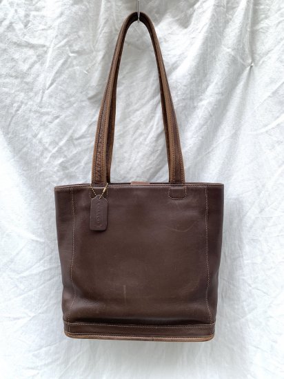 <img class='new_mark_img1' src='https://img.shop-pro.jp/img/new/icons50.gif' style='border:none;display:inline;margin:0px;padding:0px;width:auto;' />Old Coach Leather Mini Tote Bag Made in USA