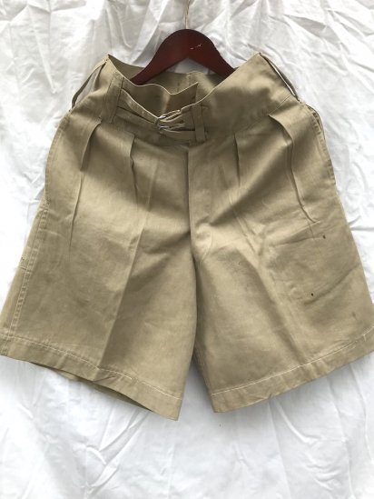 <img class='new_mark_img1' src='https://img.shop-pro.jp/img/new/icons50.gif' style='border:none;display:inline;margin:0px;padding:0px;width:auto;' />40's Vintage British Indian Army Double Brest Khaki Drill Shorts W29 1/2~30 / 3