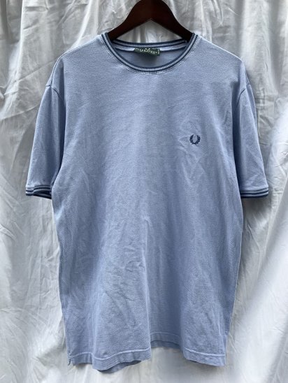 <img class='new_mark_img1' src='https://img.shop-pro.jp/img/new/icons50.gif' style='border:none;display:inline;margin:0px;padding:0px;width:auto;' />90's Old Fred Perry S/S Pique Shirts Made in Italy Sax