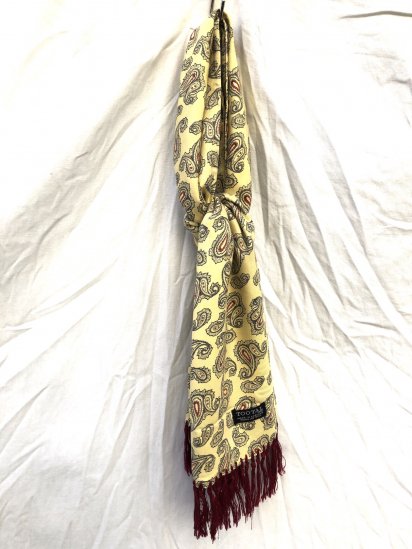 <img class='new_mark_img1' src='https://img.shop-pro.jp/img/new/icons50.gif' style='border:none;display:inline;margin:0px;padding:0px;width:auto;' />Vintage Tootal Scarf Made in England Good Condition YellowBurgundy Paisley