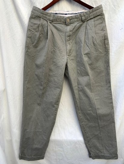 <img class='new_mark_img1' src='https://img.shop-pro.jp/img/new/icons50.gif' style='border:none;display:inline;margin:0px;padding:0px;width:auto;' />90's Old Ralph Lauren 2 Tuck Front  Chino Trousers Olive Khaki (SIZE : 3330)