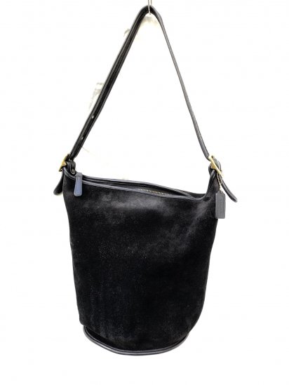 <img class='new_mark_img1' src='https://img.shop-pro.jp/img/new/icons50.gif' style='border:none;display:inline;margin:0px;padding:0px;width:auto;' />Old Coach Shoulder Laugh Out Suede  Leather Bag Mad in U.S.A Black