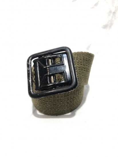 <img class='new_mark_img1' src='https://img.shop-pro.jp/img/new/icons50.gif' style='border:none;display:inline;margin:0px;padding:0px;width:auto;' />60's ~ Vintage French Army Canvas Belt / 1