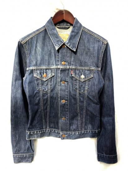 90's ~ Vintage Euro LEVI'S 70590 Denim Jacket Made in Tunisia