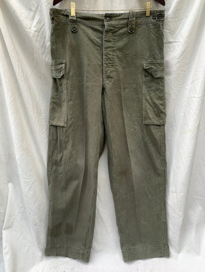 <img class='new_mark_img1' src='https://img.shop-pro.jp/img/new/icons50.gif' style='border:none;display:inline;margin:0px;padding:0px;width:auto;' />70's Vintage Dutch Army HBT Cargo Pants (SIZE : 3832)