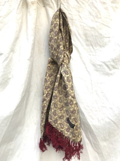 <img class='new_mark_img1' src='https://img.shop-pro.jp/img/new/icons50.gif' style='border:none;display:inline;margin:0px;padding:0px;width:auto;' />Vintage Tootal Scarf Made in England Yellow x Maroon Paisley