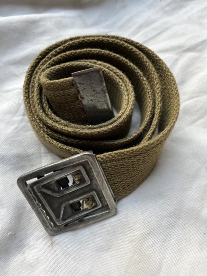<img class='new_mark_img1' src='https://img.shop-pro.jp/img/new/icons50.gif' style='border:none;display:inline;margin:0px;padding:0px;width:auto;' />60's ~ Vintage French Army Canvas Belt / 3