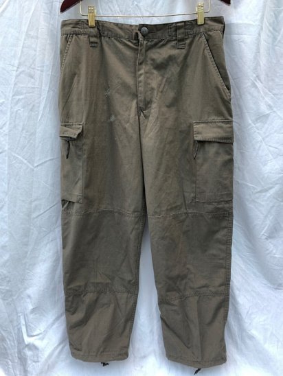 <img class='new_mark_img1' src='https://img.shop-pro.jp/img/new/icons50.gif' style='border:none;display:inline;margin:0px;padding:0px;width:auto;' />USED Austrian Military Rip Stop Cargo Trousers (SIZE : W90L75) / 3