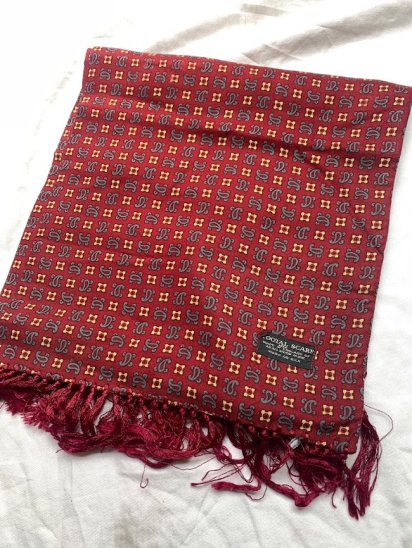 <img class='new_mark_img1' src='https://img.shop-pro.jp/img/new/icons50.gif' style='border:none;display:inline;margin:0px;padding:0px;width:auto;' />Vintage Tootal Scarf Made in England Geometric Red