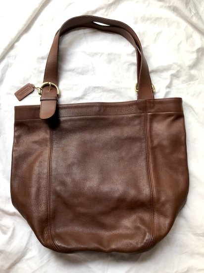 <img class='new_mark_img1' src='https://img.shop-pro.jp/img/new/icons50.gif' style='border:none;display:inline;margin:0px;padding:0px;width:auto;' />Vintage Old COACH Leather Tote Bag MADE IN U.S.A Medium Brown