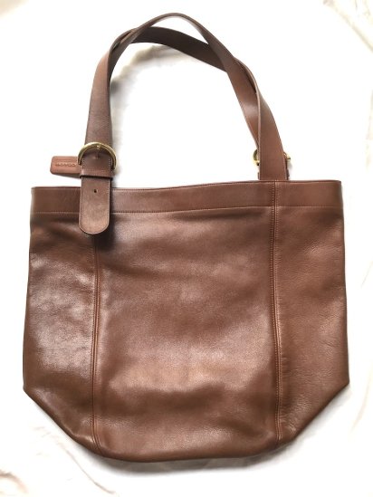 <img class='new_mark_img1' src='https://img.shop-pro.jp/img/new/icons50.gif' style='border:none;display:inline;margin:0px;padding:0px;width:auto;' />Vintage Old COACH Leather Tote Bag MADE IN U.S.A Good Condition Medium Brown