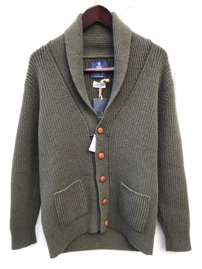 Corgi Knitwear Wool Knit Cardigan Made in UK OLIVE - ILLMINATE