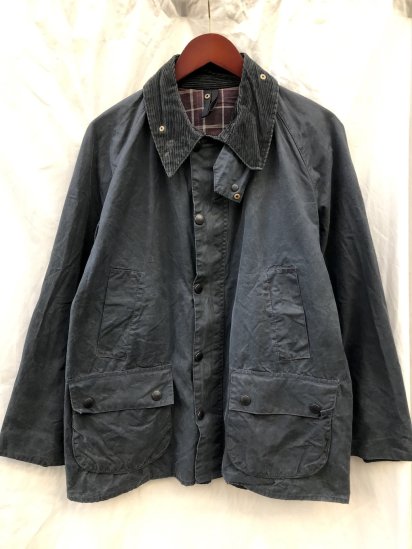 <img class='new_mark_img1' src='https://img.shop-pro.jp/img/new/icons50.gif' style='border:none;display:inline;margin:0px;padding:0px;width:auto;' />3 Crest Vintage Barbour Bedale Jacket Made in England Navy (SIZE :  44 )