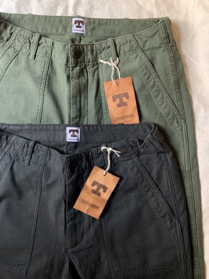 <img class='new_mark_img1' src='https://img.shop-pro.jp/img/new/icons50.gif' style='border:none;display:inline;margin:0px;padding:0px;width:auto;' />TELLASON Fatigue Pants Straight Made in Italy