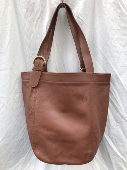 <img class='new_mark_img1' src='https://img.shop-pro.jp/img/new/icons50.gif' style='border:none;display:inline;margin:0px;padding:0px;width:auto;' />Old COACH Leather Tote Bag MADE IN U.S.A Medium Brown / 2