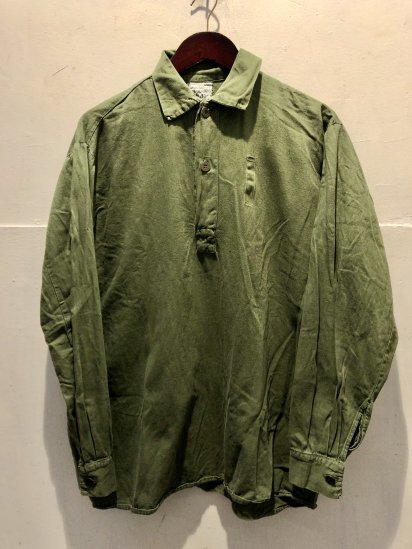 <img class='new_mark_img1' src='https://img.shop-pro.jp/img/new/icons50.gif' style='border:none;display:inline;margin:0px;padding:0px;width:auto;' />80's Vintage Swedish Army M55 Shirts 
