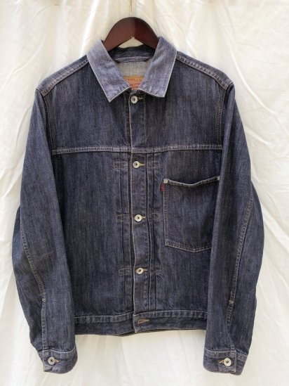 <img class='new_mark_img1' src='https://img.shop-pro.jp/img/new/icons50.gif' style='border:none;display:inline;margin:0px;padding:0px;width:auto;' />90-00's Vintage Euro Levi's 70501 