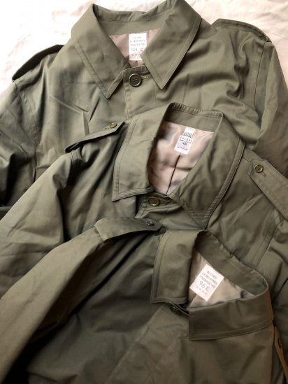 <img class='new_mark_img1' src='https://img.shop-pro.jp/img/new/icons59.gif' style='border:none;display:inline;margin:0px;padding:0px;width:auto;' />90's~ Vintage Dead Stock French Army Rain Coat