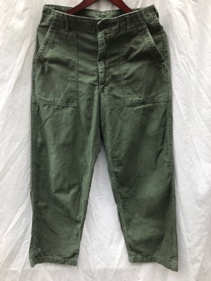 <img class='new_mark_img1' src='https://img.shop-pro.jp/img/new/icons50.gif' style='border:none;display:inline;margin:0px;padding:0px;width:auto;' />70's Vintage US ARMY Baker Pants  (Size : approx 31H27H)