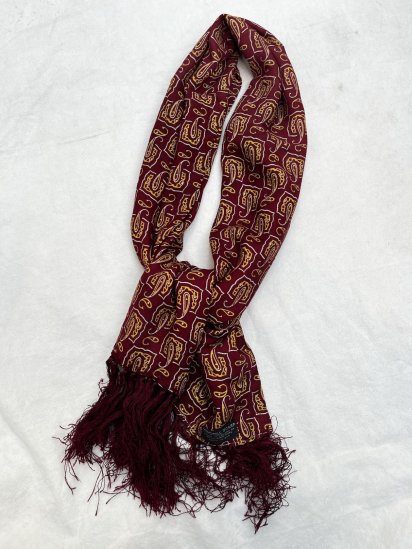 <img class='new_mark_img1' src='https://img.shop-pro.jp/img/new/icons50.gif' style='border:none;display:inline;margin:0px;padding:0px;width:auto;' />Vintage Tootal Rayon Scarf Made in England (Col :  Burgundy)