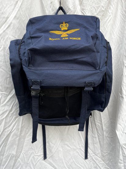 <img class='new_mark_img1' src='https://img.shop-pro.jp/img/new/icons50.gif' style='border:none;display:inline;margin:0px;padding:0px;width:auto;' />RAF (Royal Air Force) Field Pack 