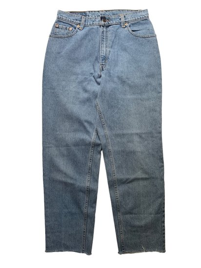 <img class='new_mark_img1' src='https://img.shop-pro.jp/img/new/icons50.gif' style='border:none;display:inline;margin:0px;padding:0px;width:auto;' />Old Levi's 550 Relax Tapered Denim 