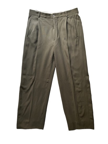 <img class='new_mark_img1' src='https://img.shop-pro.jp/img/new/icons50.gif' style='border:none;display:inline;margin:0px;padding:0px;width:auto;' />Old Giorgio Armani Pleated Front Wool x Rayon Trousers Made in Italy (Size : W33 x L28)