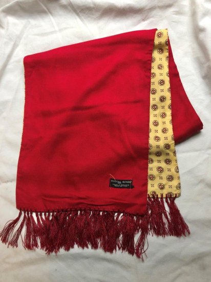 <img class='new_mark_img1' src='https://img.shop-pro.jp/img/new/icons50.gif' style='border:none;display:inline;margin:0px;padding:0px;width:auto;' />Vintage Tootal Rayon Scarf Made in England