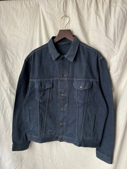 <img class='new_mark_img1' src='https://img.shop-pro.jp/img/new/icons50.gif' style='border:none;display:inline;margin:0px;padding:0px;width:auto;' />90's Old Levi's 70503 Over Dyed Navy Denim Trucker Jacket with Side Pocket Made in Gt.Britain