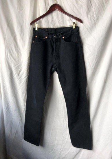<img class='new_mark_img1' src='https://img.shop-pro.jp/img/new/icons50.gif' style='border:none;display:inline;margin:0px;padding:0px;width:auto;' />Old Euro Levi's 501 Black Denim Pants Made in UK (SIZE : 3232)