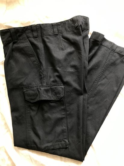<img class='new_mark_img1' src='https://img.shop-pro.jp/img/new/icons50.gif' style='border:none;display:inline;margin:0px;padding:0px;width:auto;' />00's~ Viintage German Military Cargo Pants ( Size : W33 x W31)